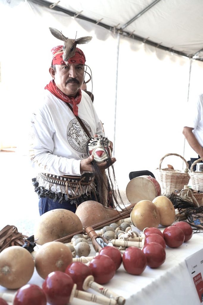 Muestran artesanos de Sinaloa sus productos en Palacio de Gobierno 2022 1