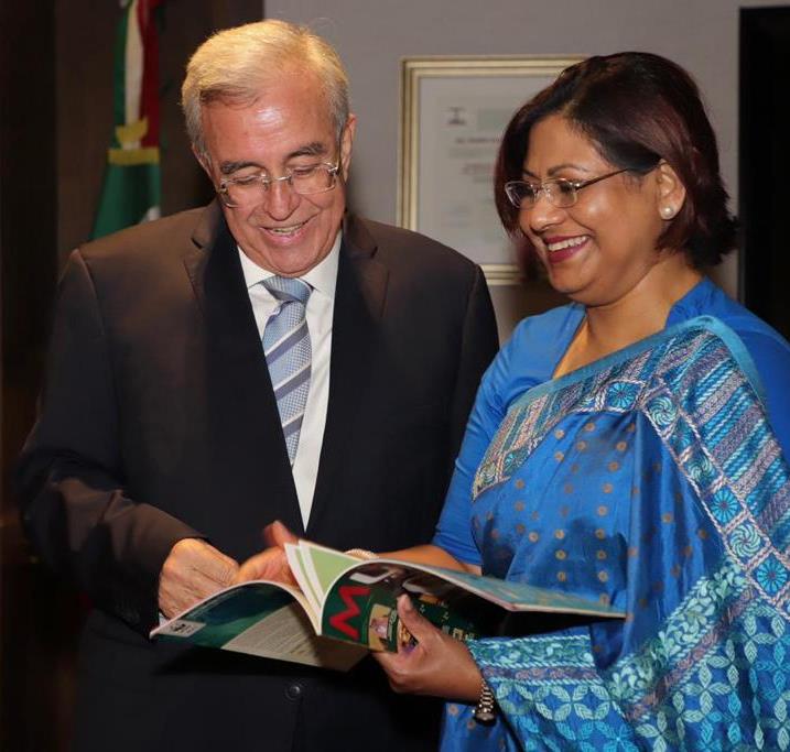 Gobernador Rocha revisa oportunidades comerciales con la Embajadora de la República Popular de Bangladesh 2022 1
