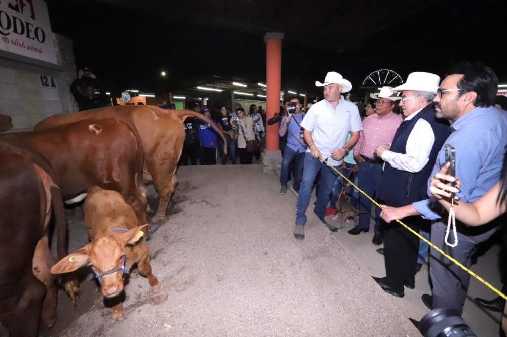 Inaugura Rocha Moya la Expo Ganadera Sinaloa 2022 3