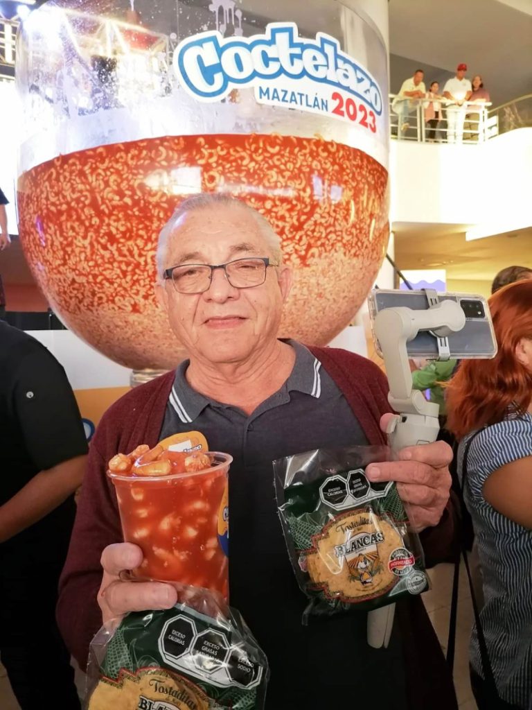 Recupera Mazatlán el Récord Guinness 2023 con el Coctel de Camarón más Grande del Mundo 3
