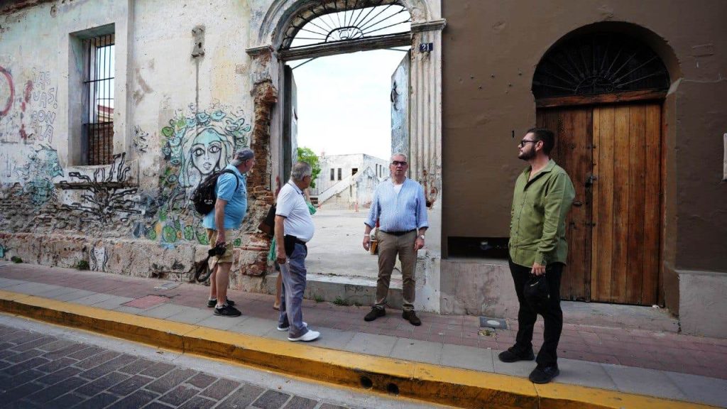 Comitiva de Hamm recorre el Centro Histórico de Mazatlán 2023 1