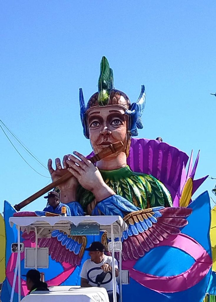Este domingo mazatlecos y visitantes disfrutarán del primer gran desfile del Carnaval Internacional de Mazatlán 2024 bajo el tema Eclipse Barroco 10