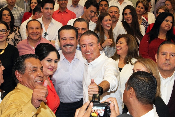 Quirino Regsirto Oficial Candidatura Gobernatura Sinaloa 2016