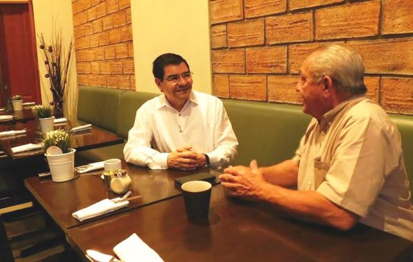 La Entrevista: Javier LizárragaMercado titular de Sedeco Sinaloa