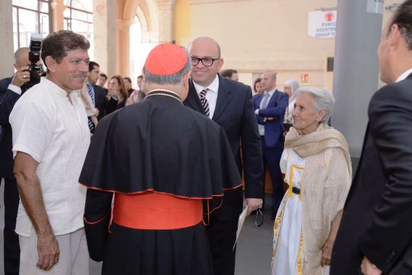 Dos Artesanos Sinaloenses en el Vaticano