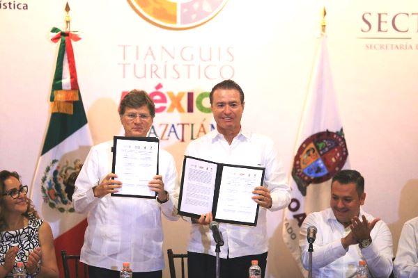 Firman Convenio: “Tianguis Turístico Mazatlán 2018”