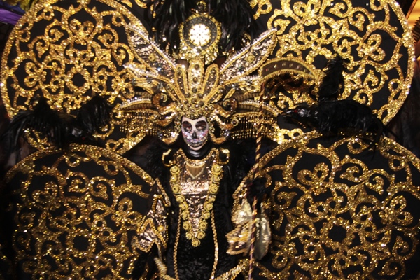 Así el Carnaval de Día de Muertos Mazatlán 2017 Carnaval de Día de Meurtos Mazatlán 2017