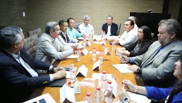 Gobierno de Sinaloa y Cónsul de Estados Unidos en Hermosillo