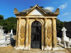 Panteones de Mazatlán con Hitorias Enterradas Mazatlánn Interactivo 2018 3