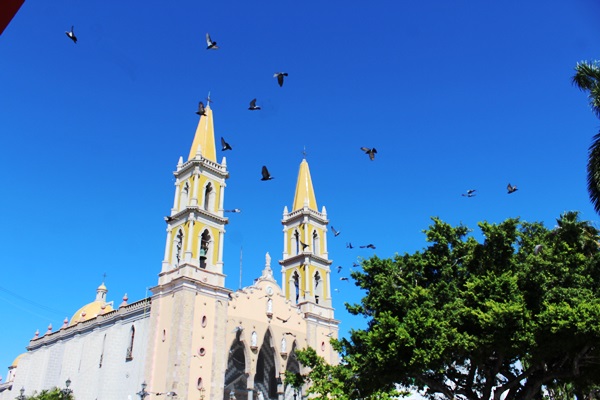 Catedral Mazatlán Turismo de Romance 2018