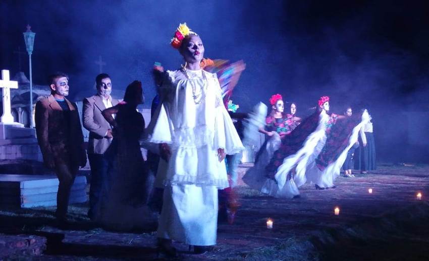 Las Animas Rosarenses Celebran en el Panteón Español del Pueblo Mágico El Regreso de las Ánimas Penteón Españaol El Rosario Pueblo Mágico Sinaloa México 2018