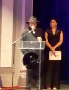 Guillermo Fadanelli Recibe el Premio Mazatlán de Literatura 2019 en la Velada de las Artes 4