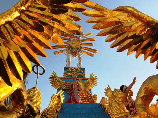 Primer Gran Desfile del Carnaval Internacional de Mazatlán 2019 Carroza Real c