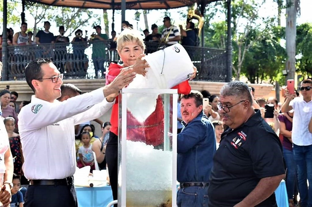 Los concordenses se lo propusieron y lo lograron y ya poseen su primera marca: la del Raspado más Grande