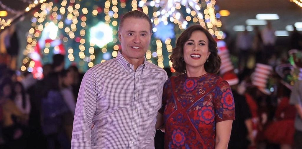 Encendido del Árbol de Navidad en Villa Navideña Culiacán Sinaloa México 2019