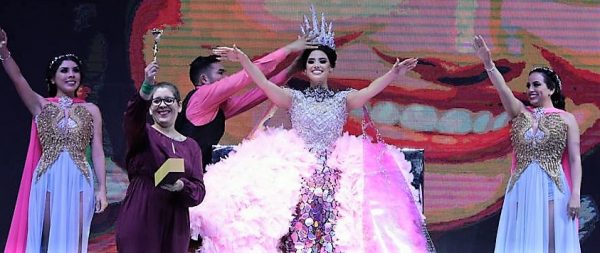 Brianda I es Coronada como Reina del Carnaval de Mazatlán 2020 1