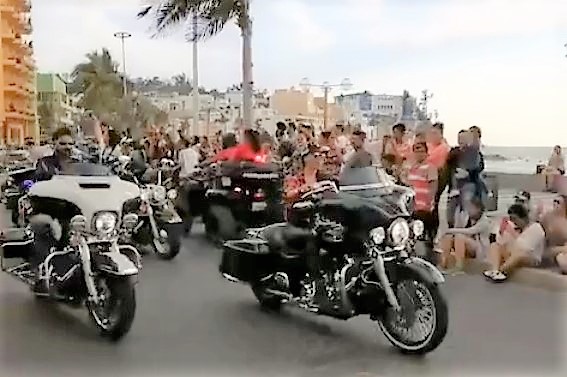 Desfile Semana Internacional de la Moto 2020