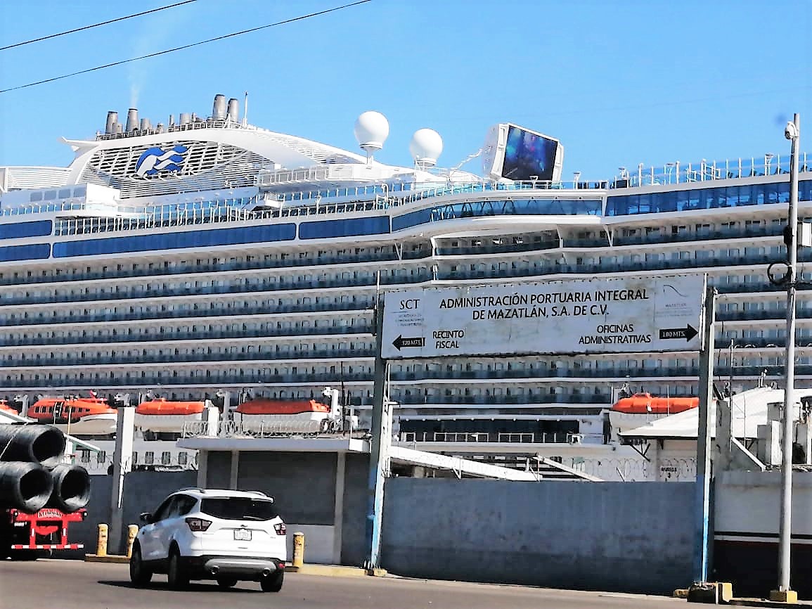 Cruceros ante Pandemia del Covid - 19 en Mazatlán y el Mundo 2