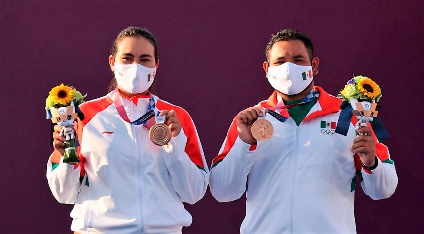 Alejandra Valencia y Luis Álvarez logran el bronce en equipo mixto de los Juegos Olímpicos de Tokio 2021