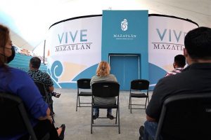 Turistas y Locales Disfrutan de Mazatlán en el Domo Promocional 2021 (11)