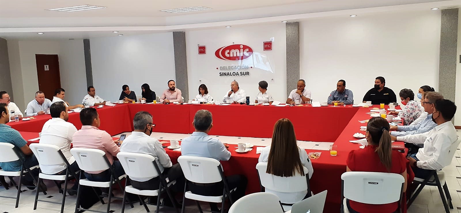 CMIC e IMPLAN buscan solucionar factores críticos que inhiben el desarrollo de Mazatlán. 2021 3
