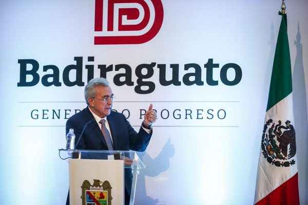 José Paz López Elenes Presidente Municipal de Badiraguato Sinaloa México Toma de Protesta 2021 2