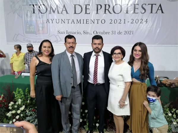 Octavio Bastidas Manjarrez Toma de Protesta como Presidente Municipal San Ignacio Sinaloa México 2021-2024 2