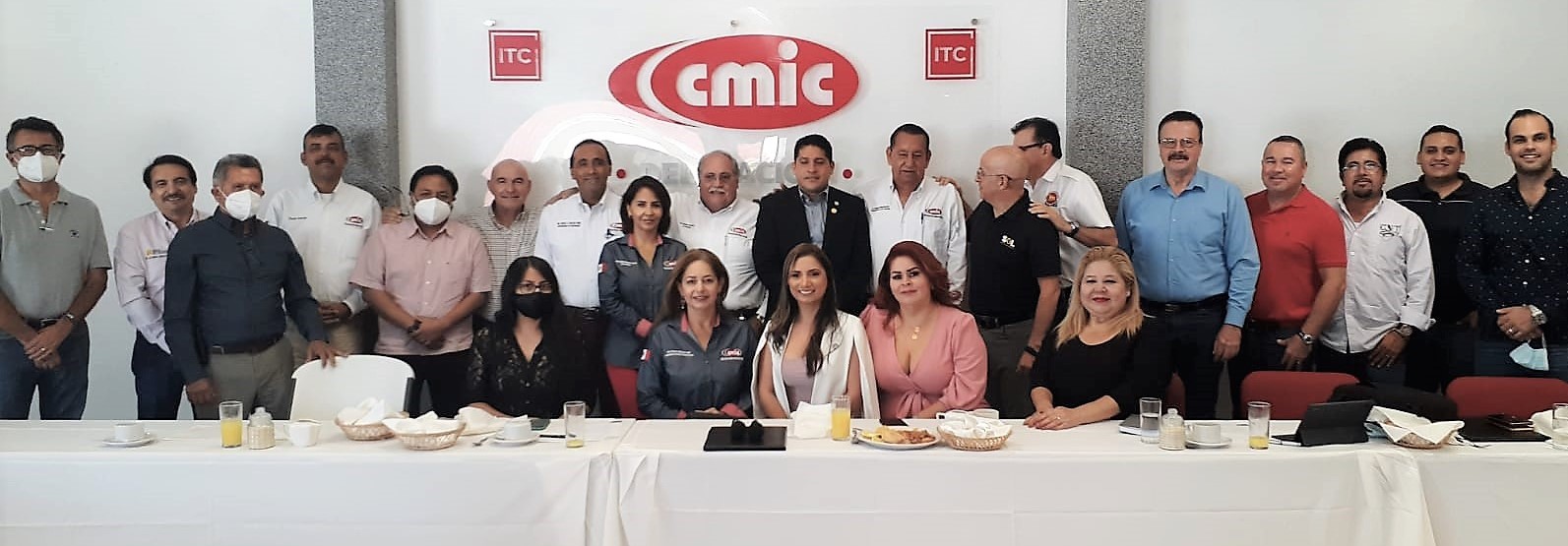 CMIC Y AMPI impulsarán reordenamiento de inversiones, una reingeniería vial y freno a la especulación de tierras para evitar colapse desarrollo de Mazatlán. 2021
