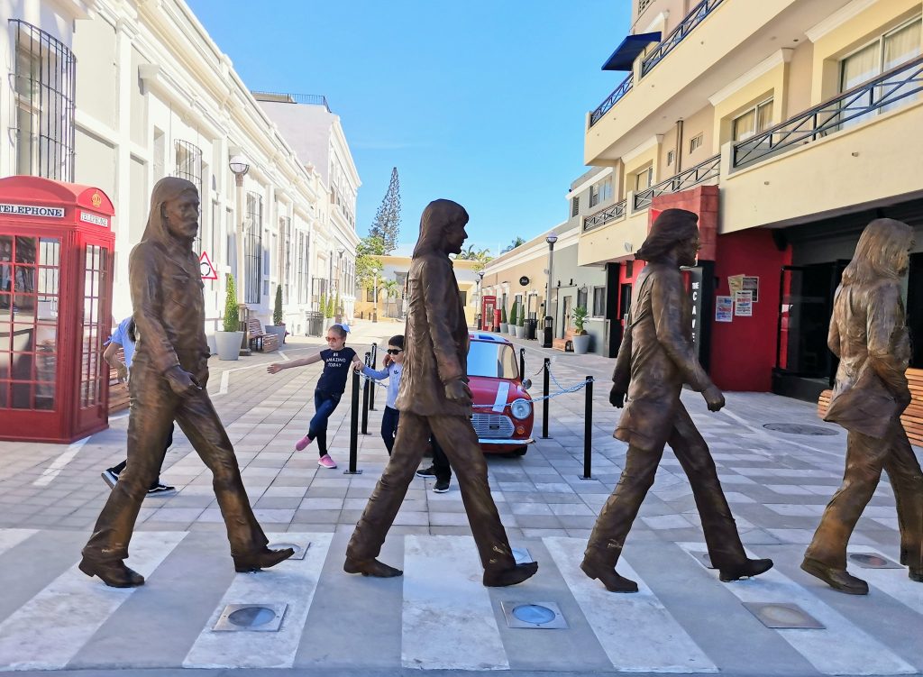The Beatles en Callejón Liverpool en Mazatlán 2021 2