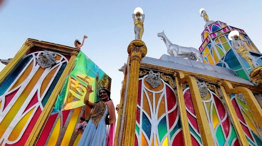 Autoriza el Gobierno de Sinaloa la Realización del Carnaval de Mazatlán 2022 y con ello fest6ejan los Carnavaleros y se Enojan los Preocupados por la Salud