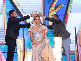 Coronación Ivanna I Reina de los Juegos Florales Carnaval de Mazatlán 2022 (3)