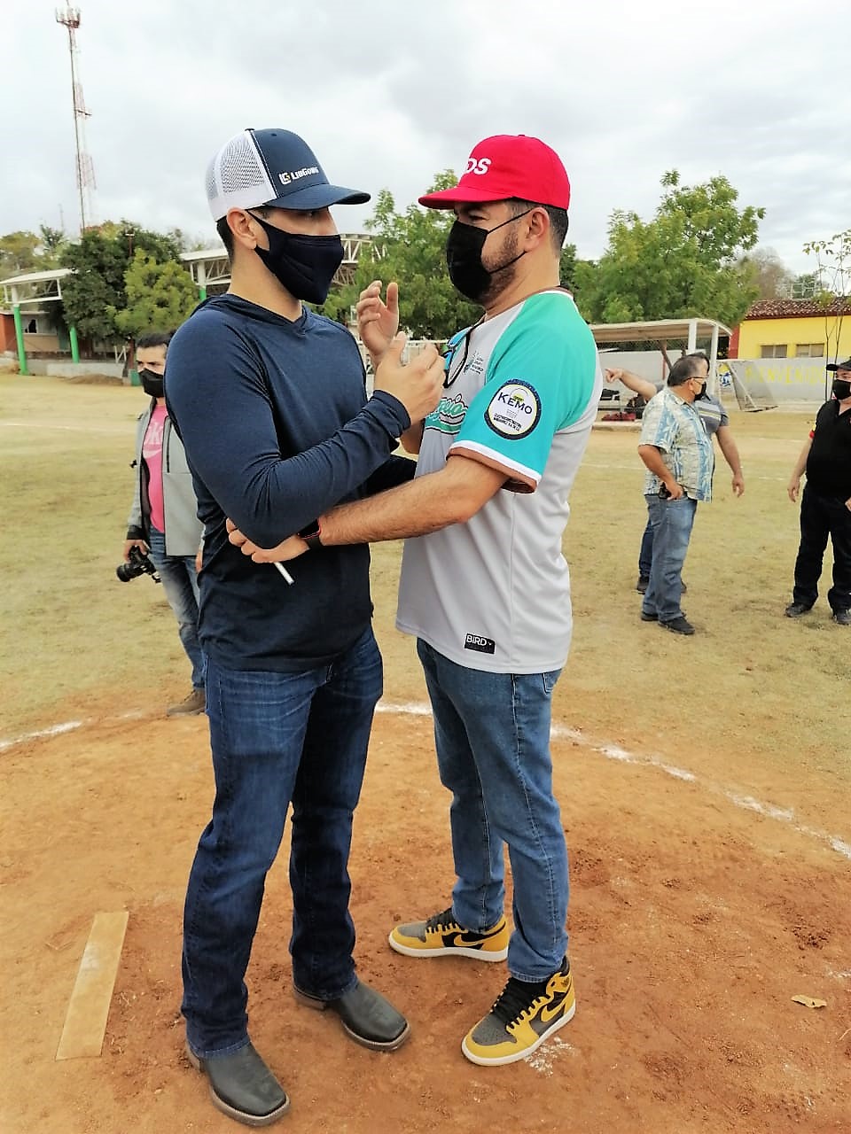 En su Natal San Ignacio es Reconocido el Beisbolista Amadeo Zazueta Alarid 2022 (14)