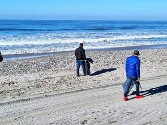 Trabajan en recertificación de tramo de playa Ceuta 2022