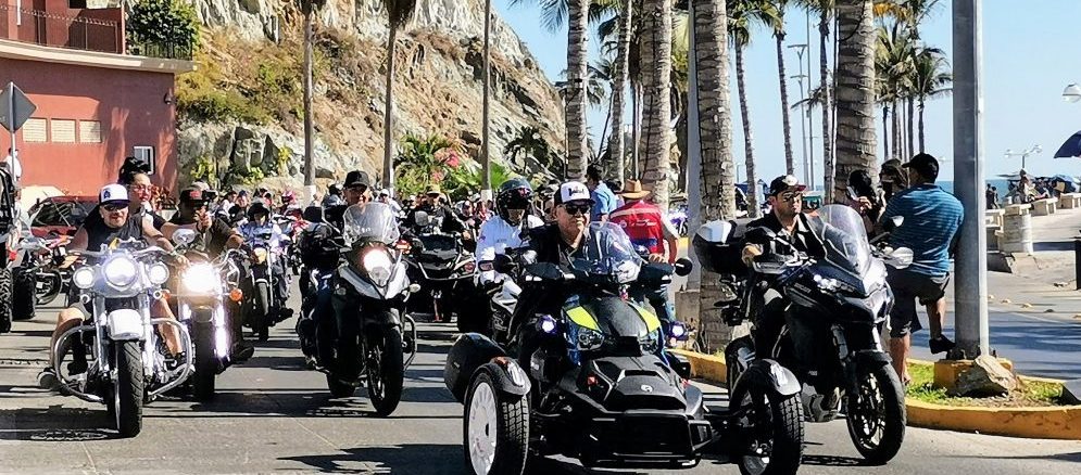Espectacular el Desfile de Motos de la Semana Internacional de la Moto Mazatlán 2022