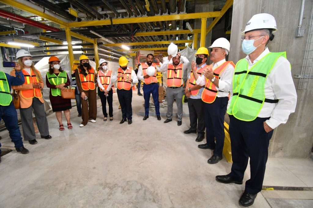 Impresionan al presidente nacional de Coparmex José Medina Mora Icaza las instalaciones del Nuevo acuario de Mazatlán 2022 1