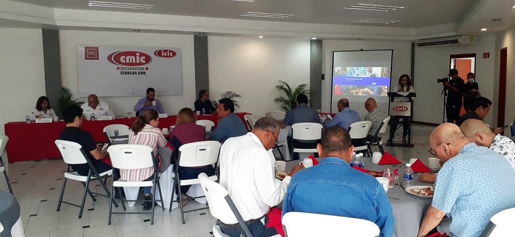 Constructores de Mazatlán Innovan en capacitación con robots virtuales en Programa nacional 2022 1