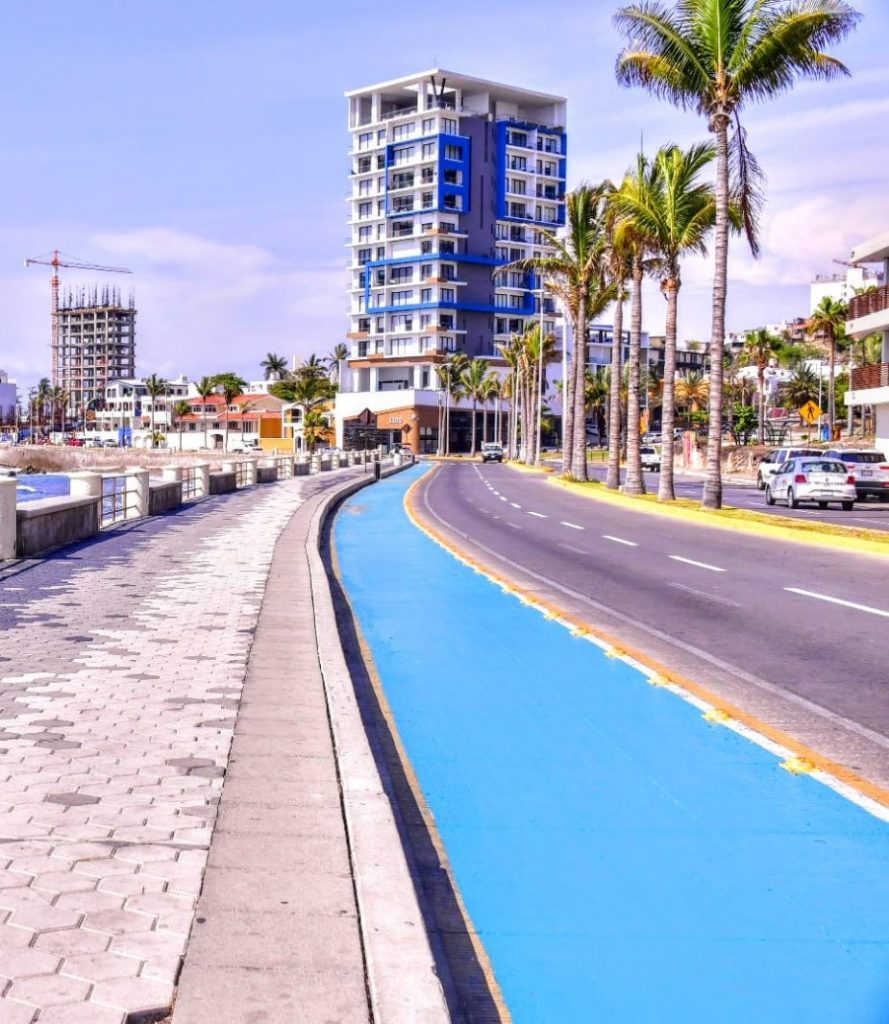 Obras Públicas da mantenimiento a más de 10 kilómetros de ciclosvía que corren por Mazatlán 2022 1 a