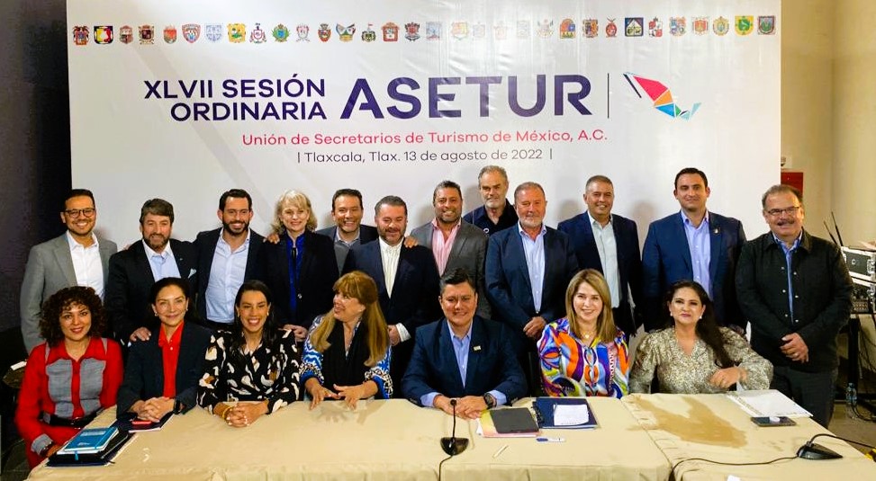 Se reúnen miembros de ASETUR para fortalecer la actividad turística del País Se reúnen miembros de ASETUR para fortalecer la actividad turística del País 2022