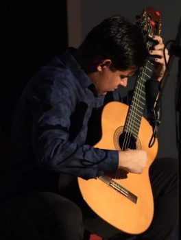 Gran recital de guitarra presenta Aarón Figueroa 2022 1
