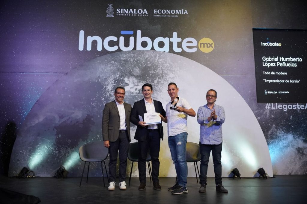Secretaría de Economía premia a la primera generación de IncúbateMX 2022 5