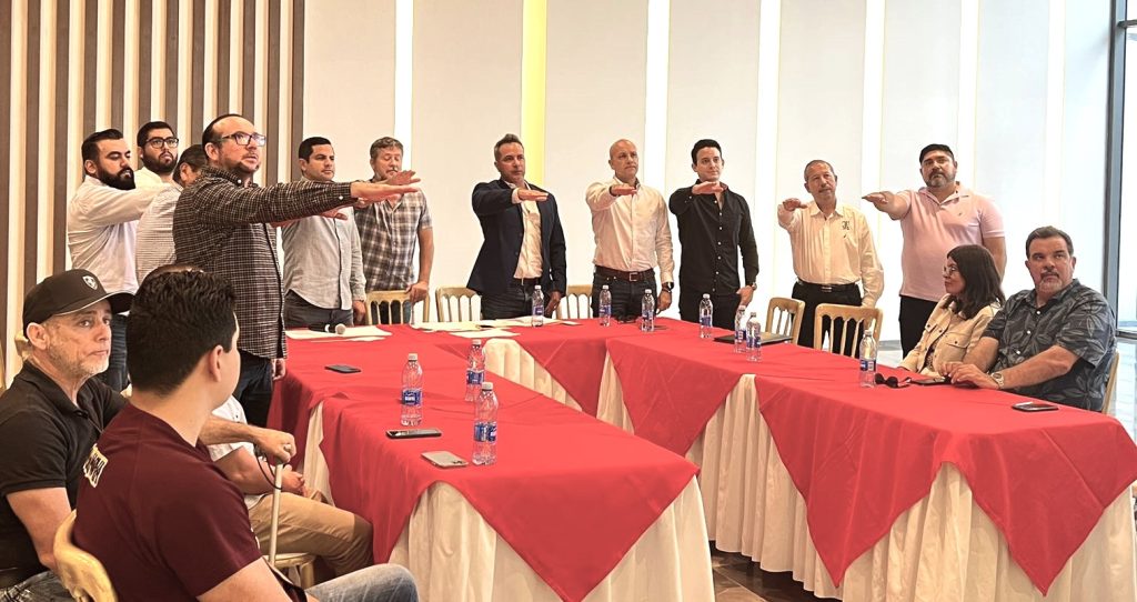 Erick Mandujano Caro es el nuevo presidente del CD de Canirac Mazatlán 2023