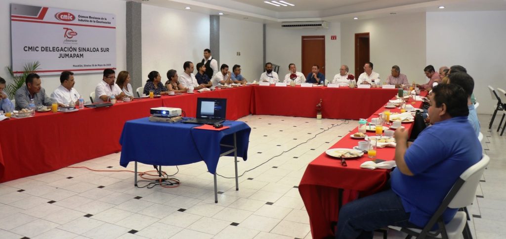 Constructores Adheridos a CMIC se Reúnen con Director de JUMAPAM 2023 3