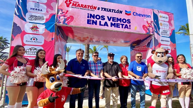 Inauguran en Mazatlán la XXII Edición el Gran Maratón Pacifico y el Gran Triatlón Internacional 2023