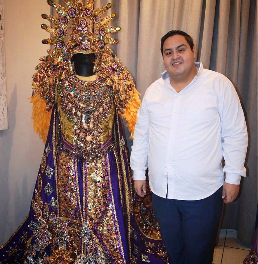 Luis Antonio Momo Ríos vestirá al Rey de la Alegría con el ingenioso atuendo de Miguel de Cervantes 2024 2