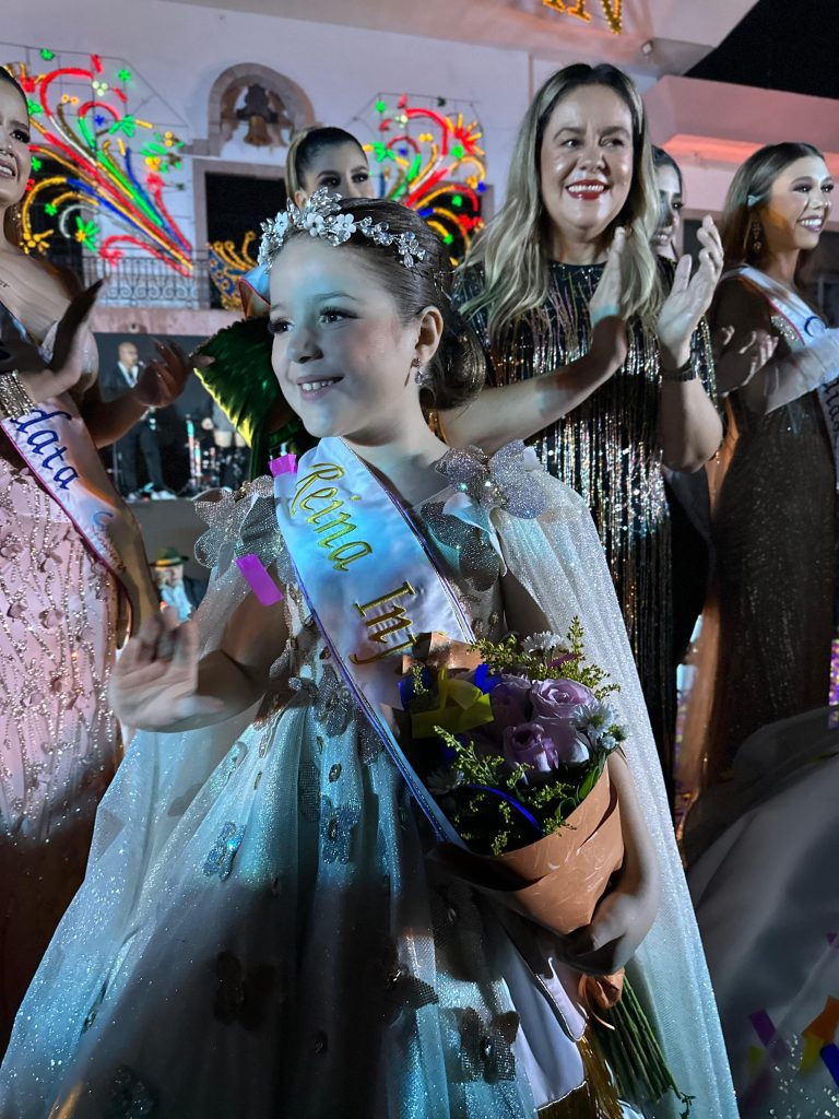 María Paula es la Reina Infantil del Centenario Carnaval de Mazatlán 2024 Eclipse Barroco 1