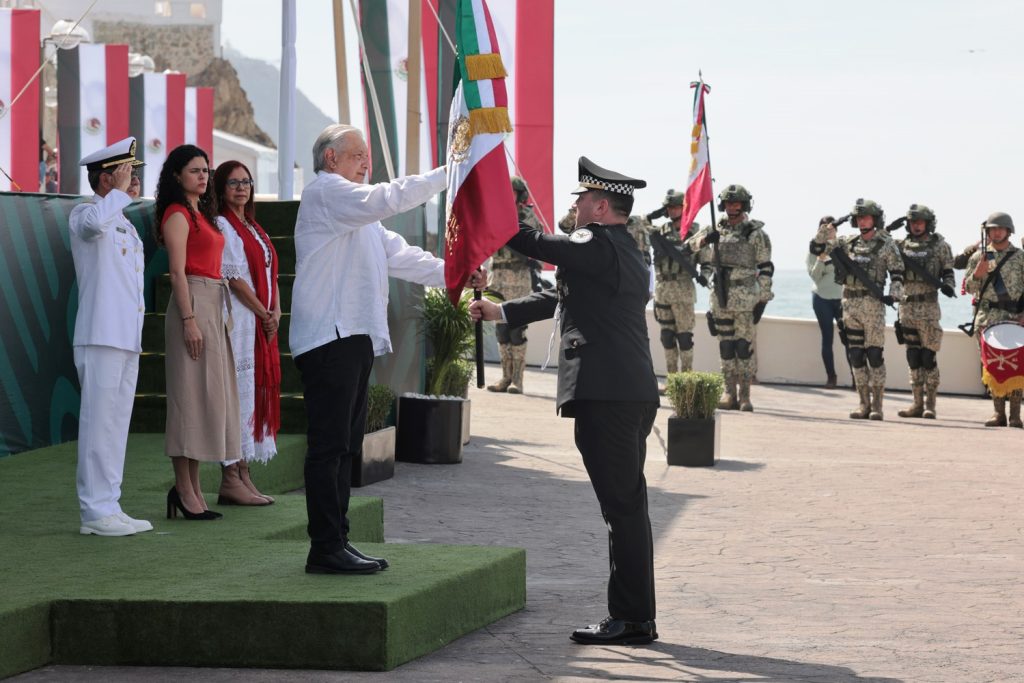 2024-02-24-Presidente-AMLO-Dic-de-la-Bandera-Sinaloa-Foto-02
