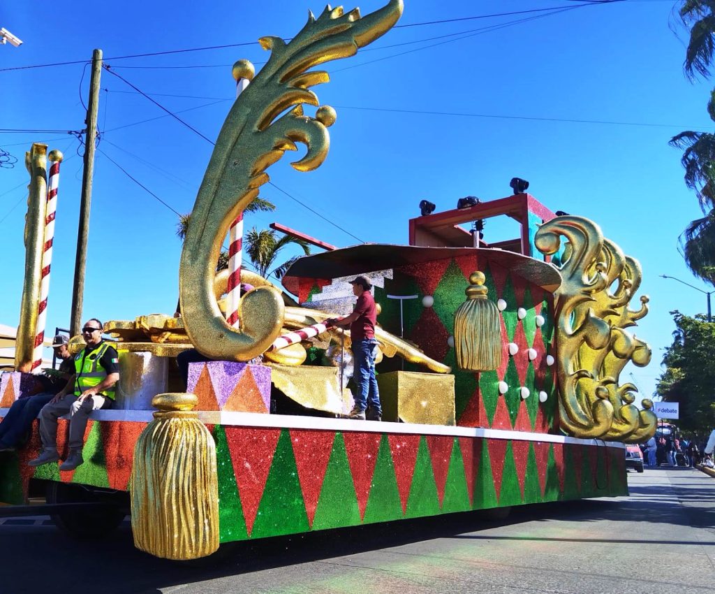 Este domingo mazatlecos y visitantes disfrutarán del primer gran desfile del Carnaval Internacional de Mazatlán 2024 bajo el tema Eclipse Barroco 9