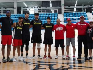 Sin importar las festividades del carnaval de Mazatlán 2024 Venados Basketball arrancó el coach Tulo