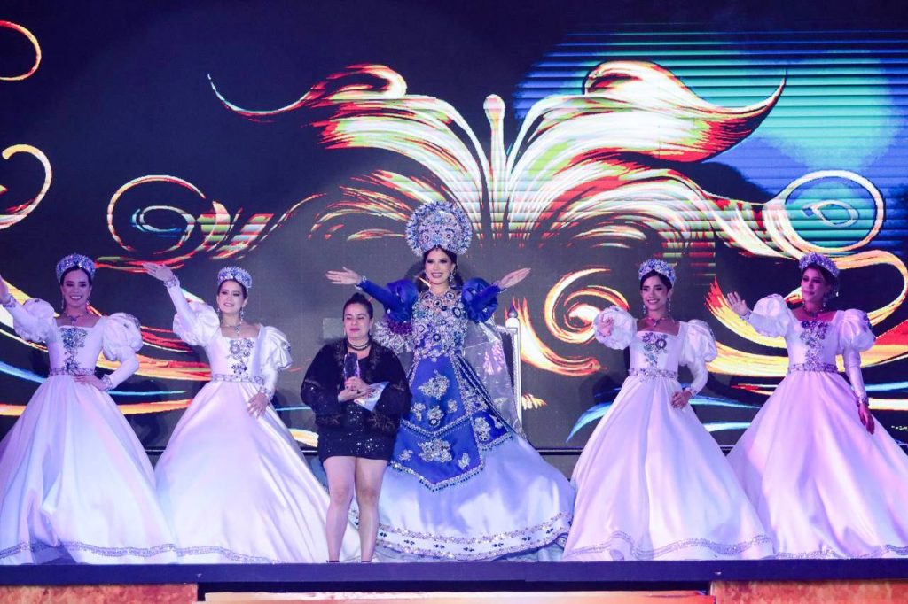 Sui Ling I es coronada como Reina de los LXXXIX Juegos Florales del Carnaval Internacional Mazatlán 2024 1