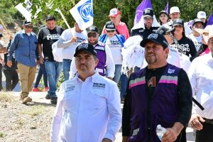 Memo Romero recorre este domingo la zona rural de Mazatlán (8)